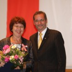 Ministerpräsident a.D. Matthias Platzeck mit Hannelore Steer