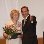 Ministerpräsident a.D. Matthias Platzeck mit Renate Seidel